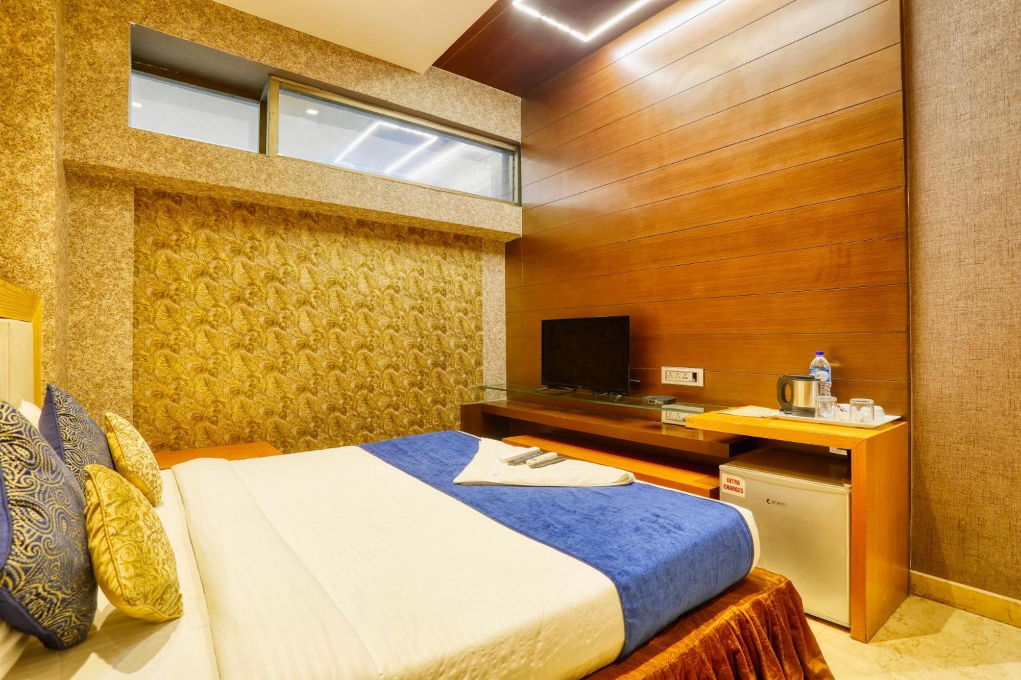 Hotel The Ashoka 3*